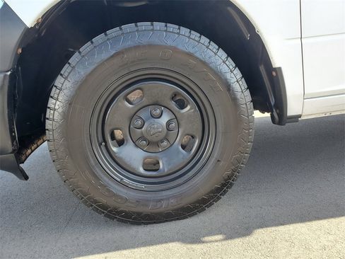 Used 2017 RAM 1500 Tradesman w/ Power & Remote Entry Group image 22