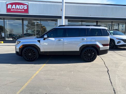 Used 2024 Hyundai Santa Fe Calligraphy image 18