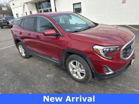 Used 2019 GMC Terrain SLE image 1