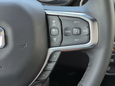 Used 2025 RAM 1500 Big Horn AWD/4WD image 27