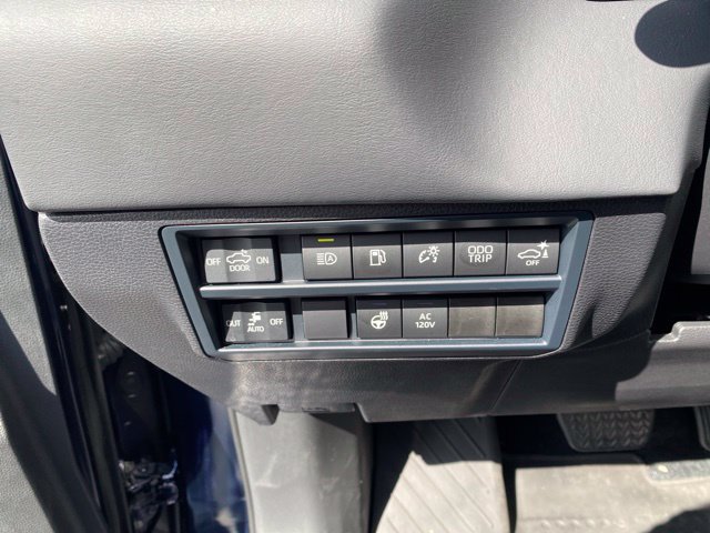 Certified 2025 Toyota Tundra Platinum AWD/4WD image 14