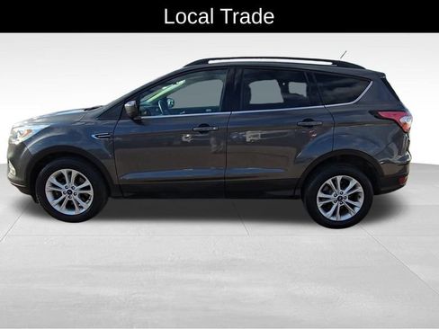 Used 2018 Ford Escape SEL image 5