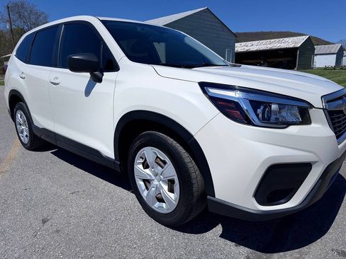 Used 2019 Subaru Forester AWD/4WD image 1