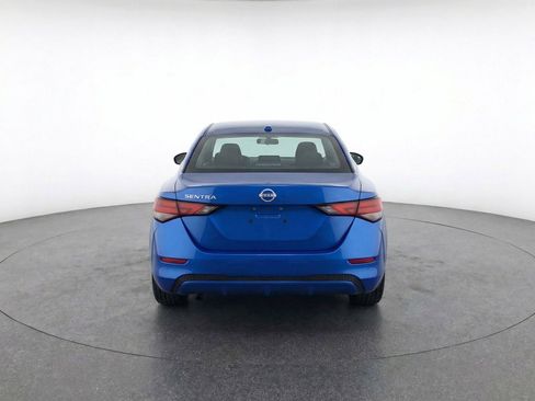 Used 2025 Nissan Sentra SV image 7