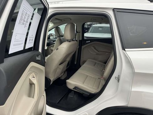 Used 2018 Ford Escape Titanium image 19