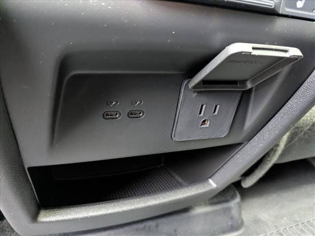 Used 2025 GMC Acadia Denali FWD image 26