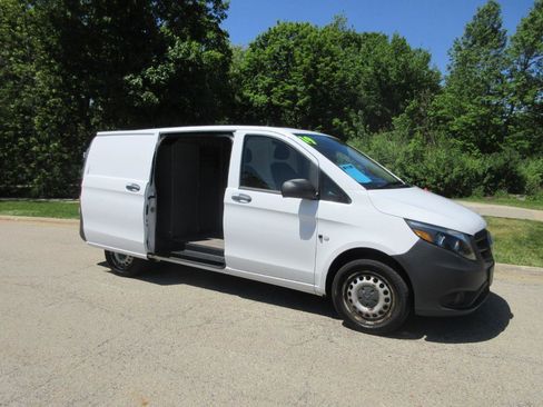 Used 2019 Mercedes-Benz Metris image 15