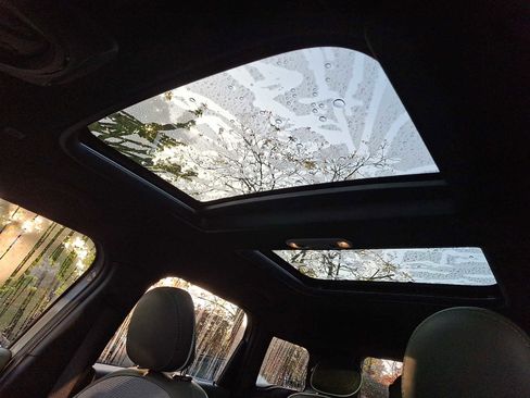 Certified 2023 MINI Cooper Countryman SE w/ Mini Untamed Edition image 10