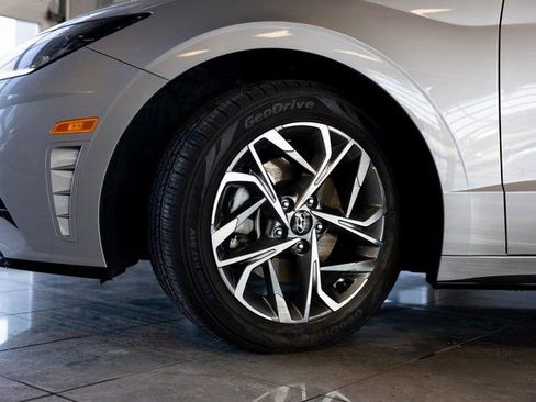 Used 2023 Hyundai Sonata SEL image 7