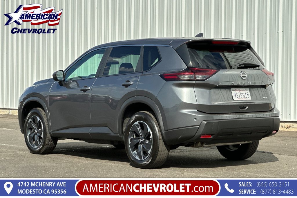 Used 2025 Nissan Rogue SV AWD/4WD image 6