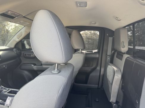 Used 2023 Toyota Tacoma SR AWD/4WD image 24