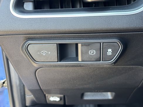 Certified 2025 Kia K4 FWD image 29