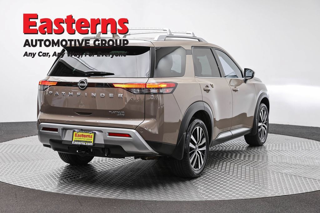 Used 2023 Nissan Pathfinder Platinum w/ Cargo Package AWD/4WD image 5