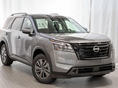 New 2025 Nissan Pathfinder SV