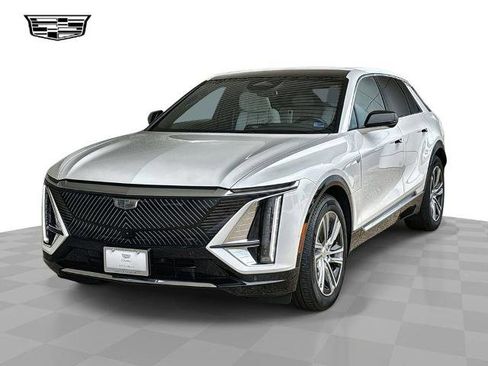 Certified 2024 Cadillac Lyriq Luxury w/ LPO, Floor Liner Package AWD/4WD image 1