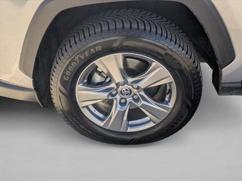 Used 2023 Toyota RAV4 LE image 21