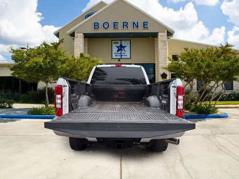 Used 2020 Ford F250 XLT w/ XLT Premium Package image 5