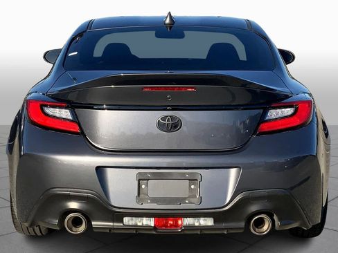 Used 2023 Toyota GR86 Premium image 4