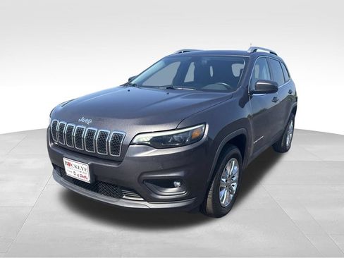 Used 2019 Jeep Cherokee Latitude Plus w/ Cold Weather Group AWD/4WD image 7