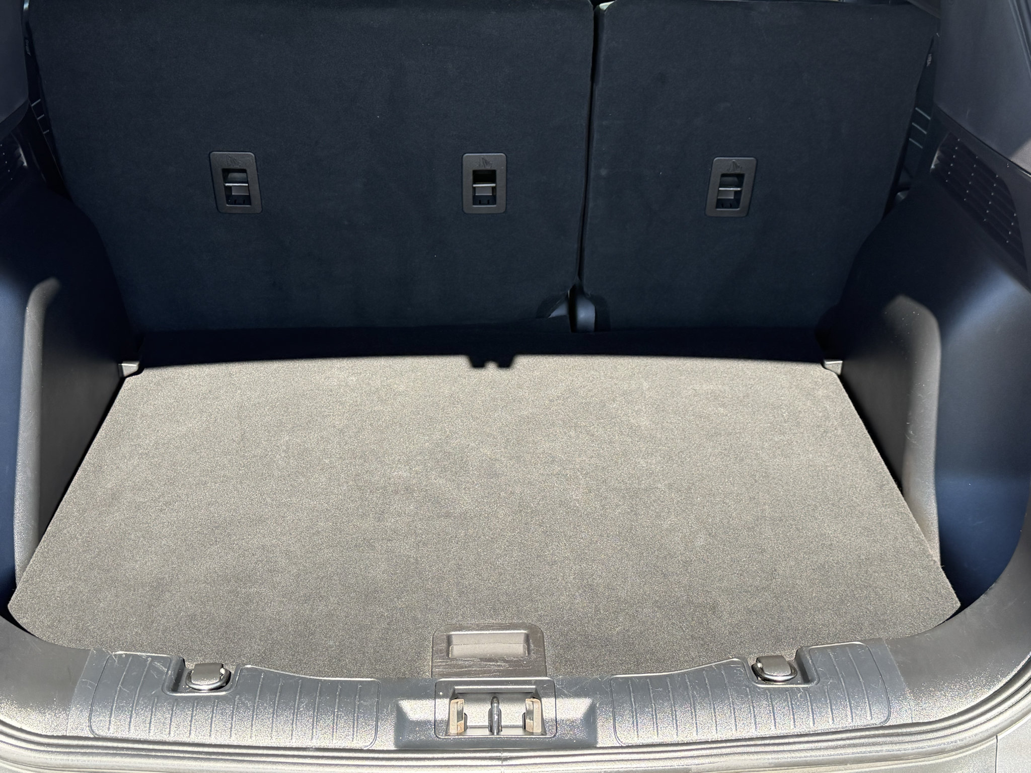 Used 2023 Ford Escape Platinum FWD image 24