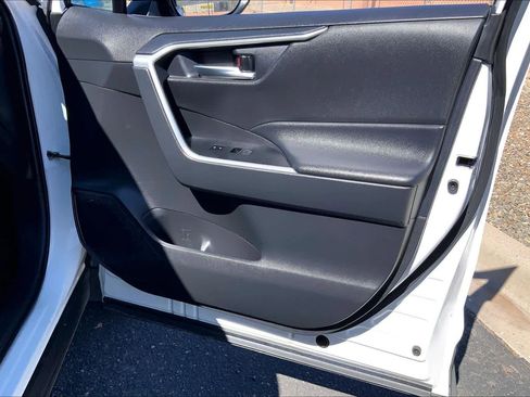 Certified 2024 Toyota RAV4 XLE image 19