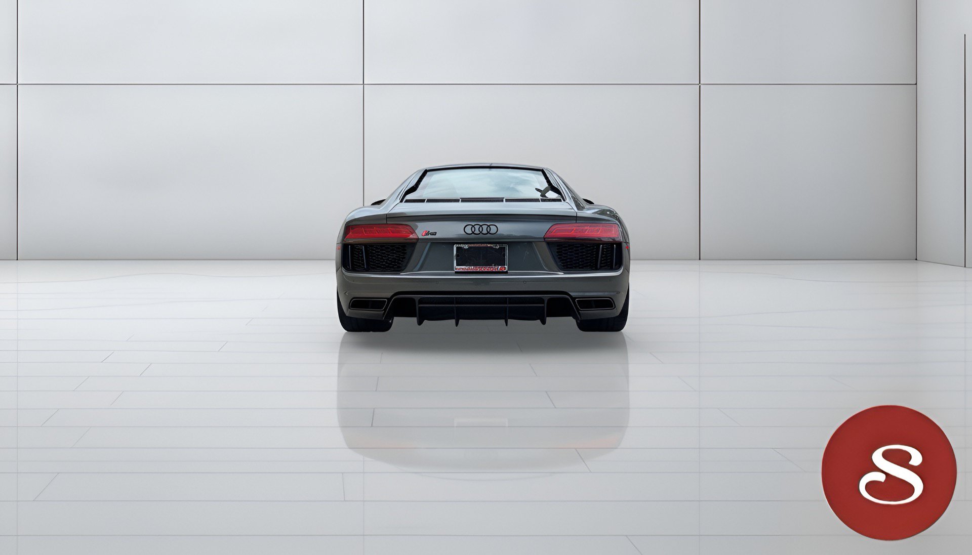Used 2018 Audi R8 V10 w/ Premium Package RWD image 5