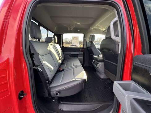 Used 2023 Ford F150 Lariat w/ Trailer Tow Package image 14