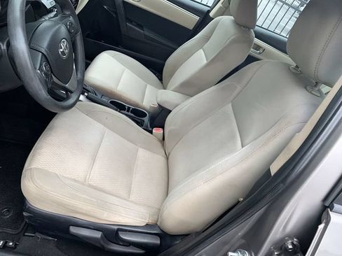 Used 2014 Toyota Corolla LE FWD image 18