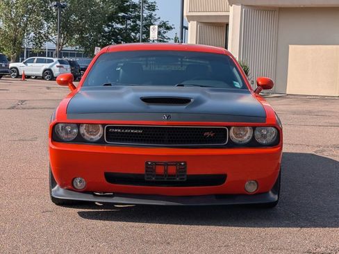 Used 2009 Dodge Challenger R/T RWD image 2