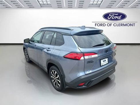 Used 2023 Toyota Corolla Cross AWD Hybrid image 3