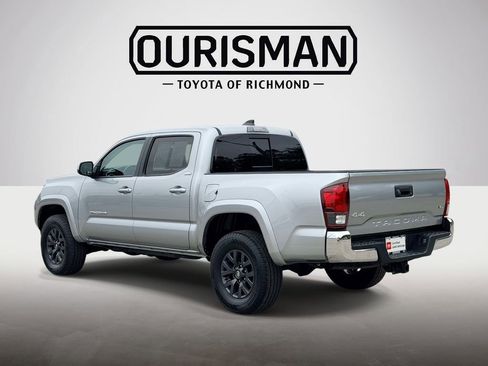 Certified 2023 Toyota Tacoma SR5 AWD/4WD image 24