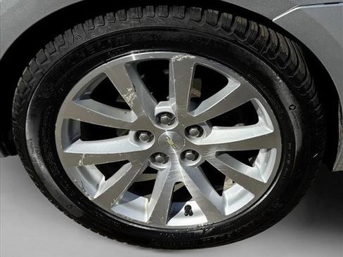 Used 2016 Chevrolet Malibu LTZ image 8