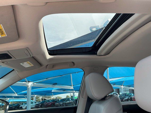 Used 2024 Honda Civic Touring image 10