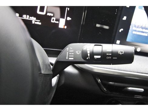 New 2026 Nissan Kicks S image 16