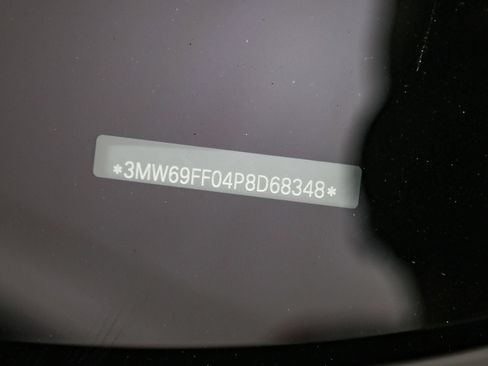 Certified 2023 BMW 330i Sedan w/ Convenience Package RWD image 30