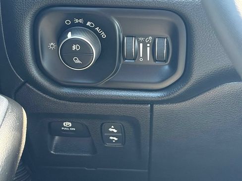 Used 2025 RAM 1500 Big Horn RWD image 53