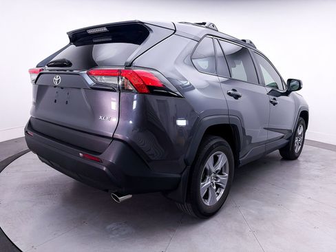 Used 2023 Toyota RAV4 XLE w/ Convenience Package FWD image 14