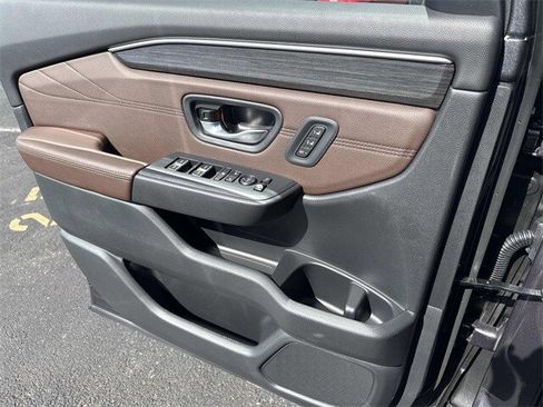 New 2026 Honda Pilot Touring image 12