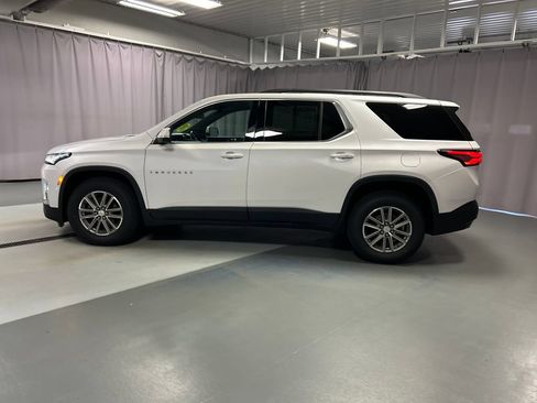 Used 2023 Chevrolet Traverse LT w/ LPO, Floor Liner Package AWD/4WD image 4