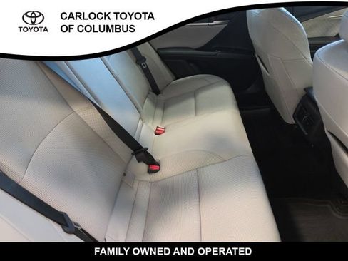 Used 2025 Toyota Camry XLE FWD image 17