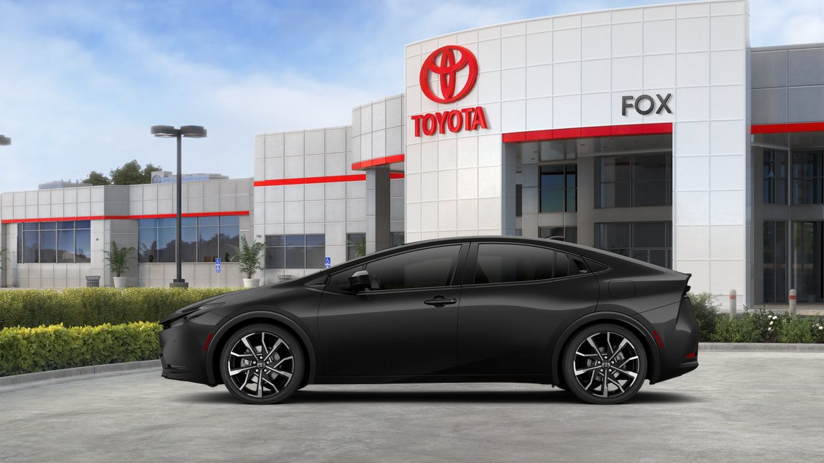 New 2026 Toyota Prius Plug-In Hybrid FWD image 27