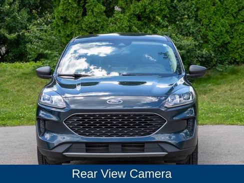 Used 2022 Ford Escape SE w/ Cold Weather Package AWD/4WD image 2