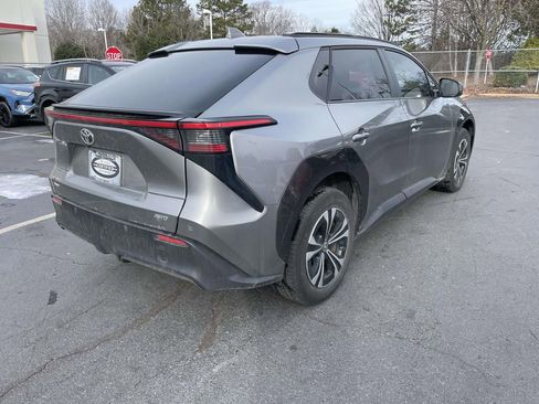 Used 2024 Toyota bZ4X XLE image 10
