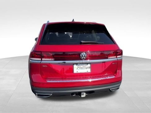 Used 2024 Volkswagen Atlas SEL AWD/4WD image 5