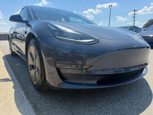 Used 2023 Tesla Model 3 Standard Range RWD image 29