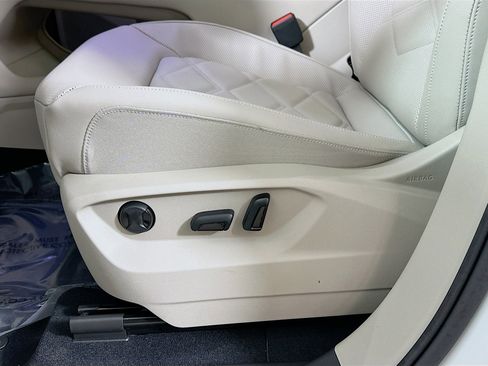 New 2026 Volkswagen Atlas SE AWD/4WD image 18