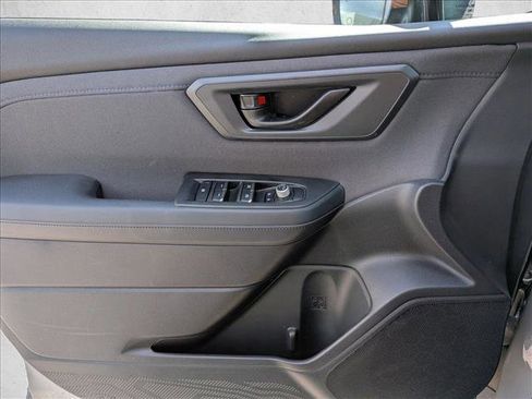 Used 2026 Subaru Forester Premium image 11