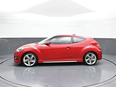 Used 2015 Hyundai Veloster Turbo FWD image 9