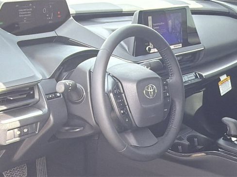 New 2026 Toyota Prius LE image 7