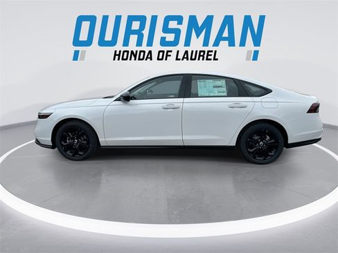 New 2025 Honda Accord SE image 5